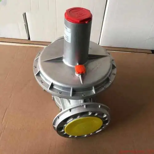 One 31168/F 31168 F 31168F Gas Voltage Regulator