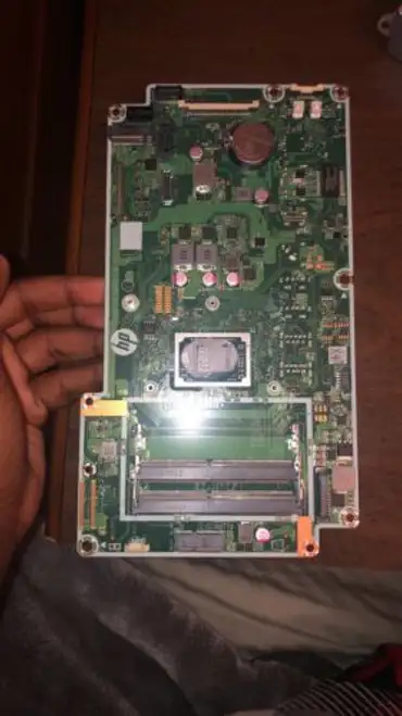 Hp 24" All-In-One Touchscreen 24-Df0040 Amd 3150U 2.4Ghz L90520-601 Motherboard