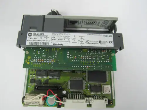 Unità processore Allen Bradley Slc500 1747-L532 Ser.D W/Keys