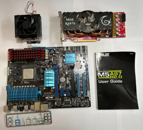 Asus M5A97 R2.0 Scheda madre Amd Fx-8320 Cpu Ripjaws 16Gb Ddr3 Msi Radeon 4870