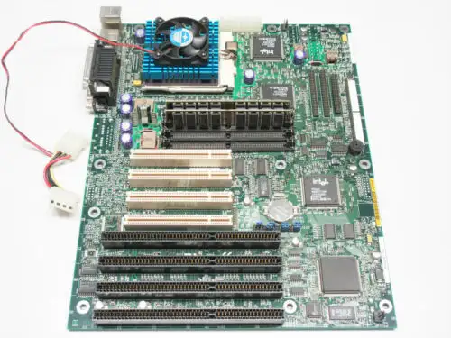 Intel Vs440Fx Motherboard & Intel Pentium Pro Sy013 200Mhz Cpu & 64Mb Ram