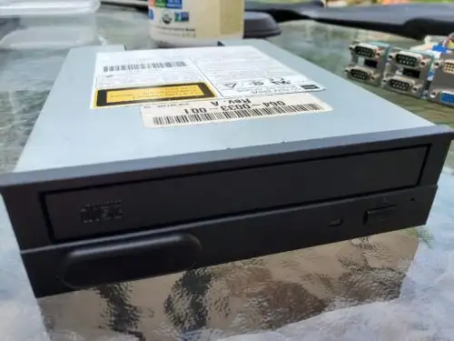 Sgi 064-0033-001 Toshiba Xm-5401B Scsi 4X 256Kb 5.25 Cd-Rom Workstation Indigo
