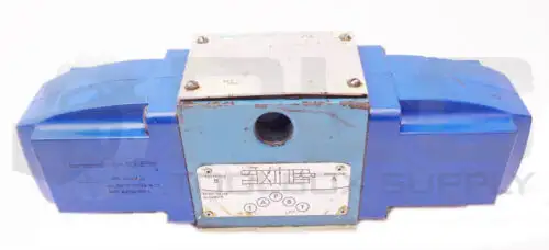 Vickers Valve With 2 Vickers 400823 Coils 115/120V 60Hz 0.7A 110V 50Hz-0.8A