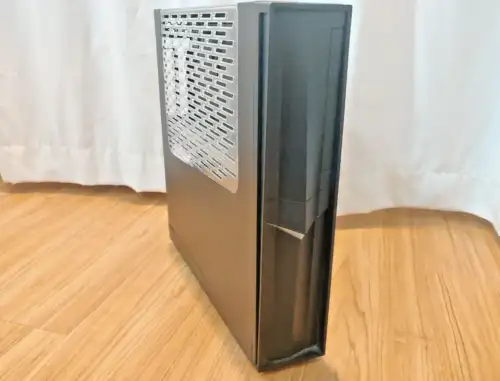 Silverstone Rvz02B-W Mini-Itx Slim Htpc Case With 500W Gold Psu