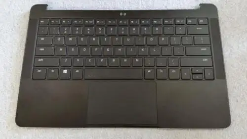 Razer Blade Rz09-0186E24 Keyboard Palmrest Trackpad Assembly + Bottom Grade "A"