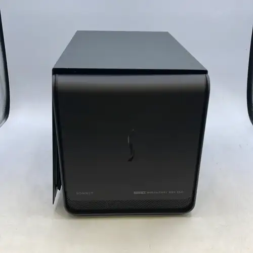 Sonnet Egfx Breakaway 650 Egpu Enclosure & Radeon Pro Wx9100 Graphics Card 1