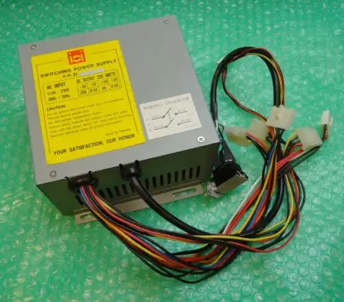 Ioi 200W At Power Supply Switchable Between 220V/110V - 3 X Ide / 2 X Berg