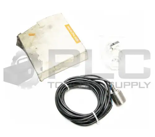 New Ifm Iit209 Proximity Sensor Switch W/ 18 Foot Cable And Fittings