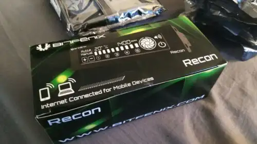Bitfenix Recon Digital Touch Screen 5 Ports Fan Smart Controller 5.25In