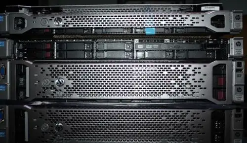 Hp Dl385P G8 Gen8 2 X Amd 6238 2.6Ghz 12-Core 32Gb P420I 2 X 600Gb 10K Sas 2X Ps