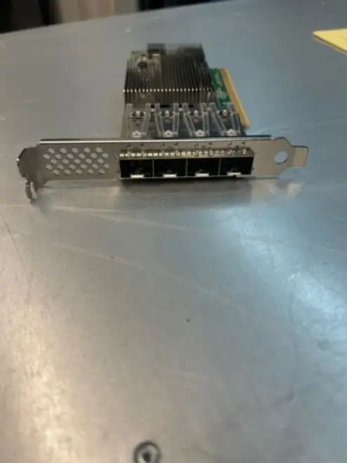 Dell Broadcom Cx150105 Quad Port 10/25Gbe Sfp28 Pcie Adapter Fh Bracket - 7454X