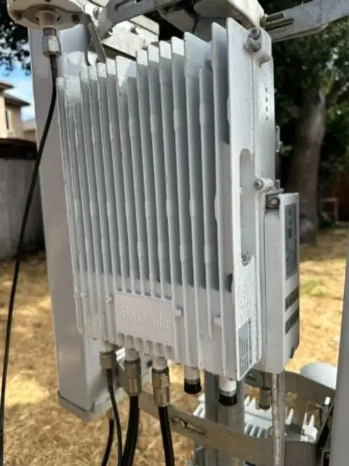 Baicells Nova 436Q Enodeb (Enb) Helium Mobile Mbs31001 3.5Ghz