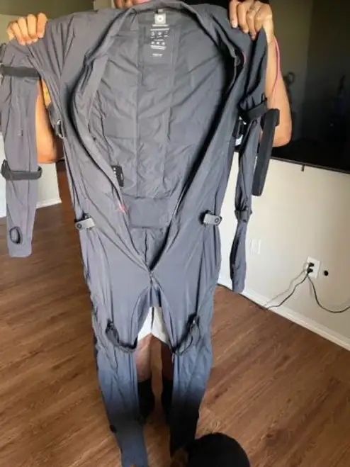 Rokoko Smartsuit 2 Pro With Anker Battery Included