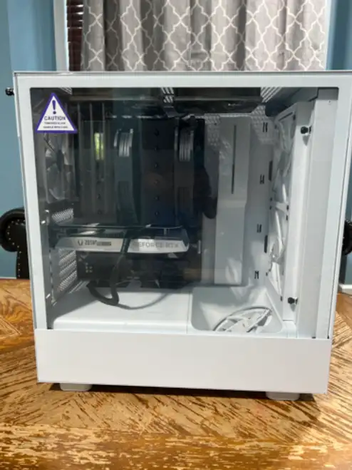 Nzxt H5 Flow - Ryzen 5 5600X3D Rtx 4060 16Gb Ram