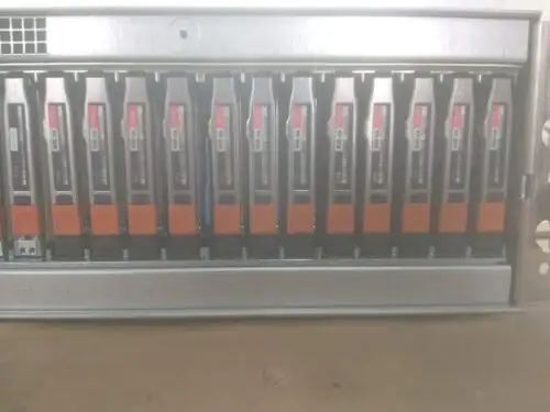 Emc Vnx5300 W/ 005050282 ( 600Gb ) X 20 & 005050367 ( 100Gb Ssd ) X 5