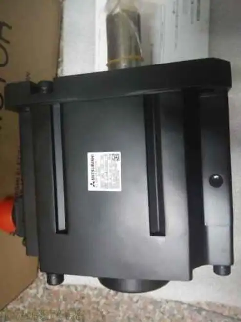 New Hf354S Ac Servo Motor 2000R/Min #
