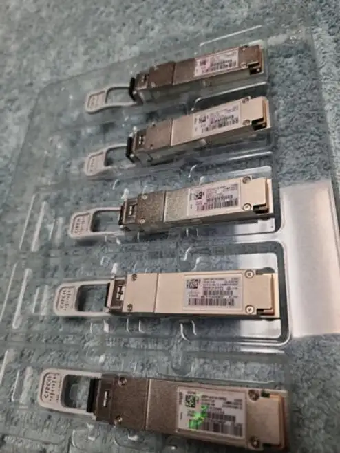 Qsfp-40/100-Srbd Cisco 100G And 40Gbase Sr-Bidi Two Years
