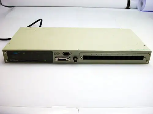 D-Link De-1600I 12-Port Intelligent Hub