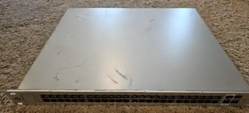 Commutateur rackable 48 ports Unifi Ubiquiti Networks (Us-48-750W PoE) 10G SPF+