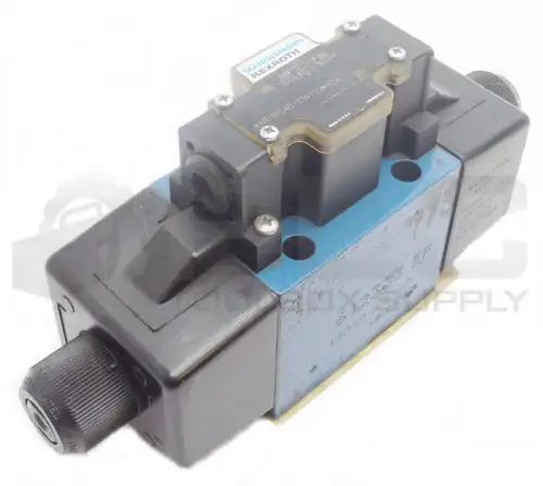 New Mannesmann 4We10G40/Cw110N9Da Valve 612333 W/ Two 219602 L 3600 Coils