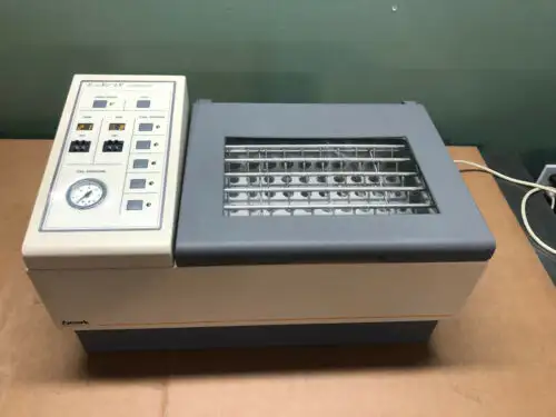 Zymark Turbovap Lv Evaporator Model Zw-700