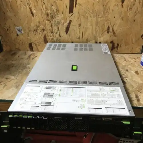 Fujitsu Primergy Rx2540 M4 2 X Xeon Silver 4114 2.20Ghz 5X 600Gb Server