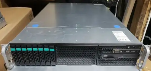 Intel S2600Gz 2U Server 2Xe5-2670 8-Core 2.6Ghz 128Gb Ram 2X900Gb 1X600Gb Sas
