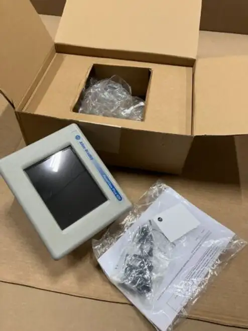New Allen Bradley Bulletin 2711P-T6M20D Ser D 6" Assembled Terminal