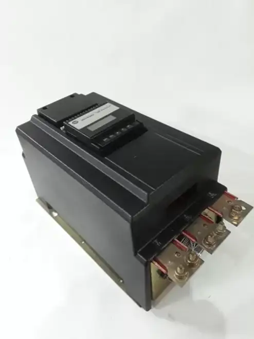 Dialog Plus Controlador Allen Bradley 150-B180Nbd A 220V Trif√°sico