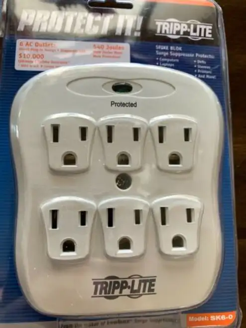Tripp Lite Spikeblok 6 Outlet Surge - Sk6-0