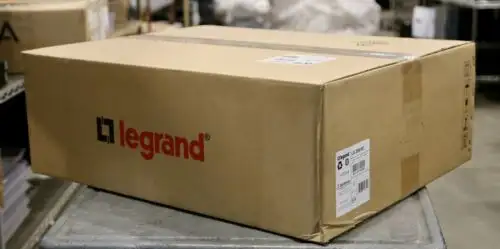 New Legrand Lu-2000-Rt - Ups Online Lcd 2000Va 120V 2U (8) 5-20R 5-20P
