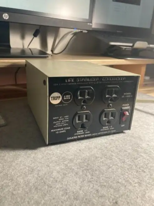 Tripp Lite Lc-1200 Great Condition