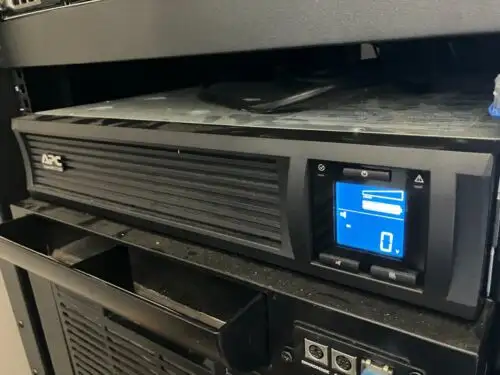 Apc 1000Va Smart Ups With Smartconnect Smc1000-2Uc Rack Mount Ups