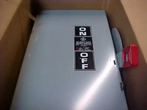 Ge # Th3222 60 Amp 240 Vac 250Dc Fusible Disconnect