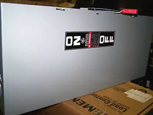 General Electric 200A Heavy Duty Safety Switch Cat# Th3364 ... Ds-223
