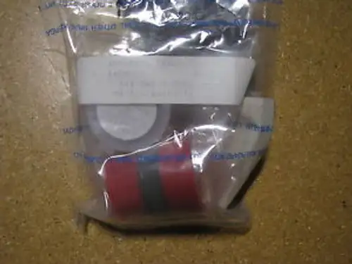 Amphenol Connector With Contacts M81511/26Ef01P3 Nsn: 5935-01-271-9614