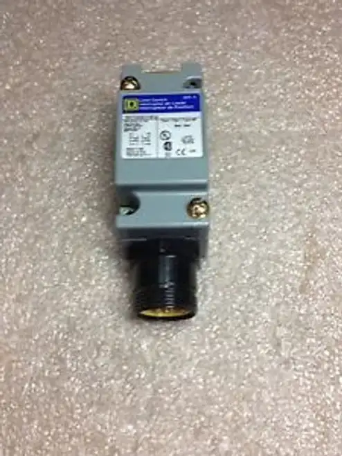 (RR29-1) SQUARE D 9007C62B2Y19016 LIMIT SWITCH