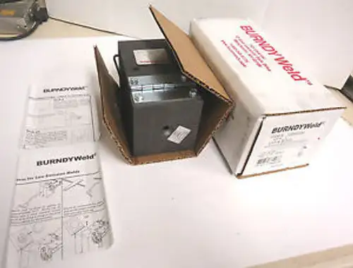 (NIB) Burndy BCR-1 Mold Horizontal Cable Terminal to Ground Rod Cat# B-523