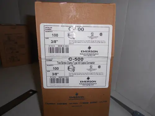 100 Emerson 3/8 Two-Screw Clamp Connectors Metal Clad/ Armored Cable C-510