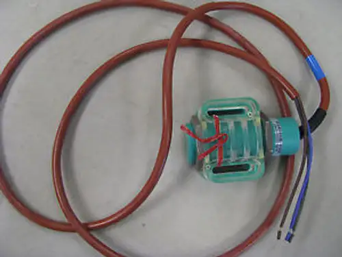 Oshkosh Truck Proximity Switch 59 Part # 2Ct212 Nsn: 5930-01-212-7325