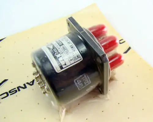 Transco Sp6T Interruptor Rf Coaxial de Microondas M3928/18-02 - Nsn 5985-01-133-5973 - Sma