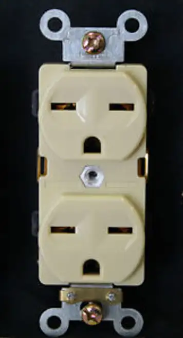30/PK 250V Industrial Heavy Duty High Voltage Outlets 6-15R Plug M61571-I Ivory