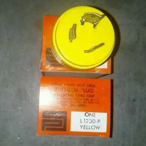 L1230P P&S TURNLOCK PLUG OF 10