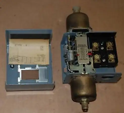 Penn Controls P74DA-2 Pressure Switch P74DA2