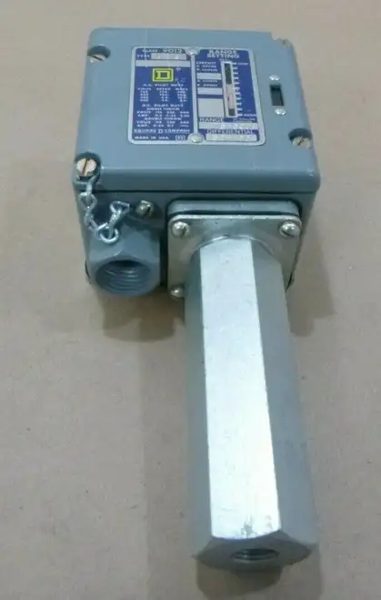Square D 9012 Acw-6 Pressure Switch 300-350 Psi Set