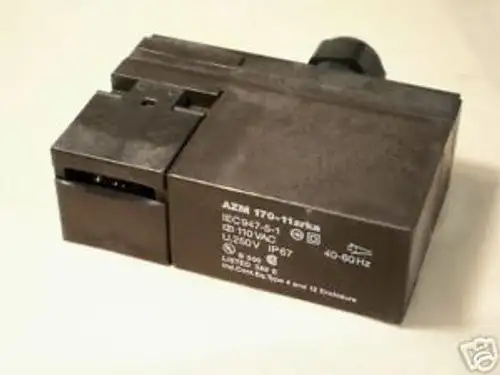 Schmersal Azm170-11Zrka-110 Solenoid-Latching Interlock