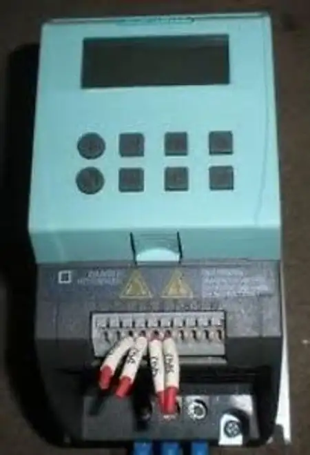 Siemens Frequency Converter 6Sl3211-0Kb13-7Ua0 0.37Kw
