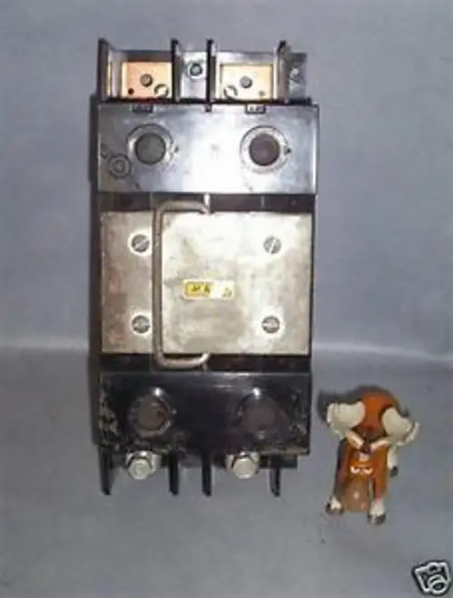 General Switch Co. Vintage 200 Amp Main Fuse Block Sp-200 W/ Cp-200 Fuse Lid