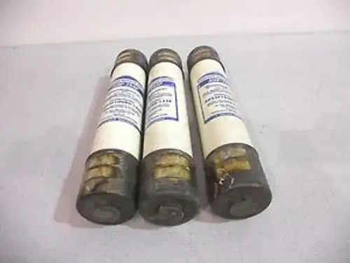 Mo-1 Gould Shawmut A055F1D0R0-125E Cs-3 Series Power Fuses