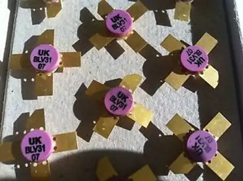 BLV31 NPN SILICON RF POWER TRANSISTOR 5